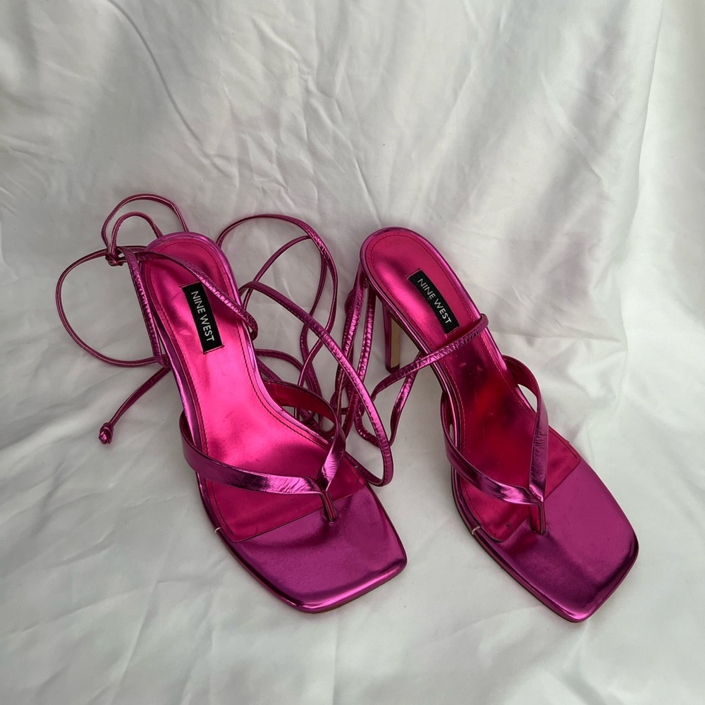 Metallic pink strap up shoes